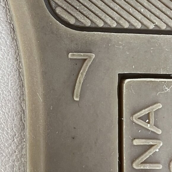 Arizona Jean Co Cutout Beige Flats Womens S Size 7 Slip-On Ballet Style Shoes - Picture 8 of 8